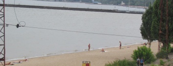 Ревизия 0629: можо ли отдыхать на Центральном пляже Мариуполя, - ФОТОРЕПОРТАЖ