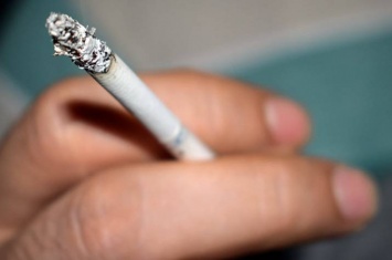 Житель Рубежного едва не погиб из-за курения в постели
