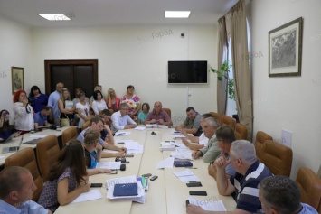 Николаевские депутаты потребовали провести служебное расследование из-за "срыва" работ по берегоукреплению Намыва