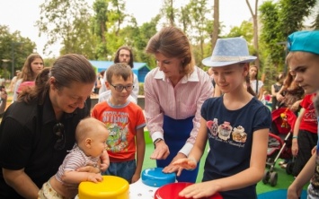Инклюзивный парк в Днепре: подробности визита Марины Порошенко