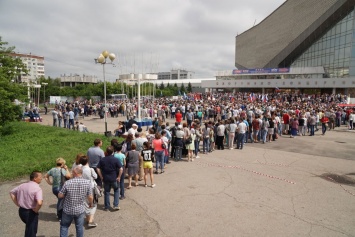Омск: на митинг против пенсионной реформы собрались 4500 человек