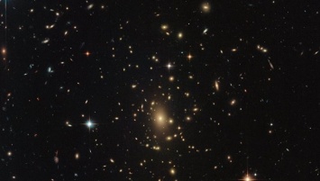 "Хаббл" получил детальные фотографии ранней Вселенной