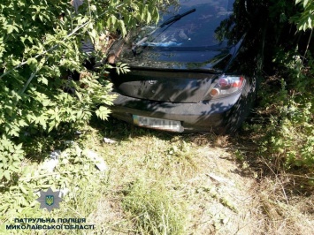 На Николаевщине угонщик "Hyundai" съехал в кювет, скрываясь от полиции