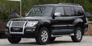 Обновленный Mitsubishi Pajero IV: обошлись декором