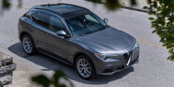 Заднеприводный Alfa Romeo Stelvio