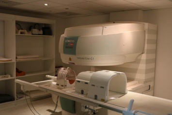 В Николаевской областной больнице отремонтировали аппарат МРТ, который полноценно не работал более трех лет