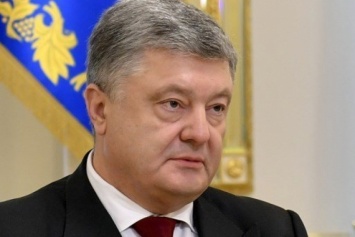 Порошенко поздравил США с Днем независимости