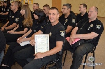 В День Национальной полиции Украины правоохранители Краматорска получили грамоты и специальные звания