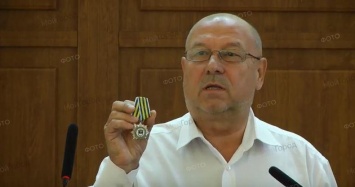 Депутат Кравченко вернул орден «За слуги перед Николаевщиной» и предложил его переименовать в имени Финкельштейна