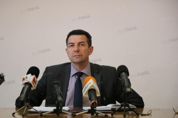 В "транспортном" управлении Николаева рассказали, почему нельзя заключать договора с владельцами маршруток в обход фирм-"прокладок"
