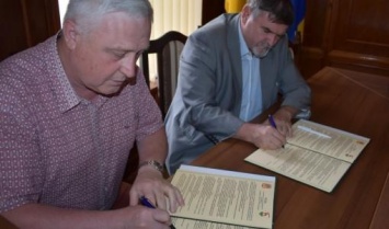 Северодонецк и Еленя-Гура подписали соглашение об экономическом и культурном сотрудничестве