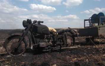 На Днепропетровщине мотоцикл поджег поле пшеницы