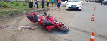 В Николаеве на Херсонском шоссе мотоциклист врезался в "Камаз": есть пострадавшие, - ФОТО