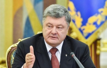 Порошенко уволил Горащенкова из должностей своего помощника и члена комиссии НАПК