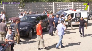 Стрельба в Граденицах: активисты делят землю с компанией «Колос»