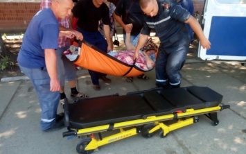 Под Запорожьем медики нуждались в помощи спасателей (ФОТО)