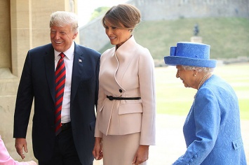 Дональд и Мелания Трамп встретились с королевой Елизаветой II в Виндзорском замке