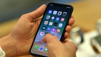 Потребители меняют свои iPhone как никогда редко