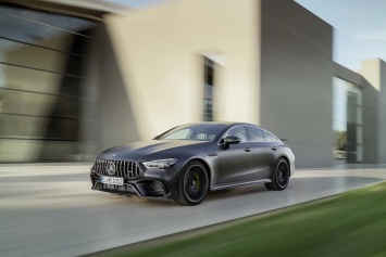 Стоимость четырехдверного Mercedes-AMG GT начинается от 150 тысяч евро