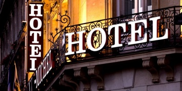 Кабмин возобновил присвоение "звезд" гостиницам и отелям
