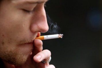 В Украине обвалился табачный рынок - причины