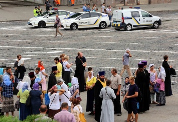 Полиция занизила численность участников Крестного хода УПЦ в 12 раз