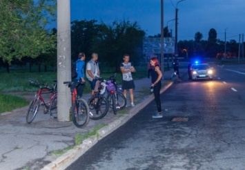 В Днепре мотоциклист сбил велосипедиста