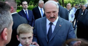 Александр Лукашенко попал в больницу с инсультом