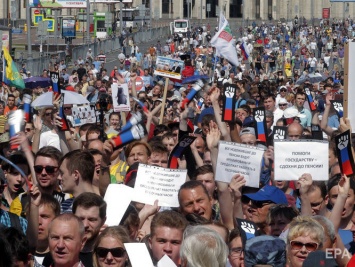 Российские телеканалы проигнорировали протесты против повышения пенсионного возраста