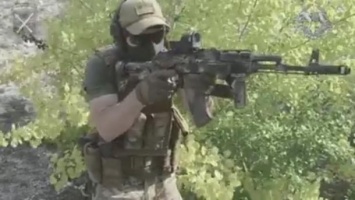 Командование ООС поздравило Силы спецопераций переведенным видеороликом армии РФ