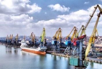 Порошенко считает, что санкции ЕС помогут остановить блокаду портов в Азовском море
