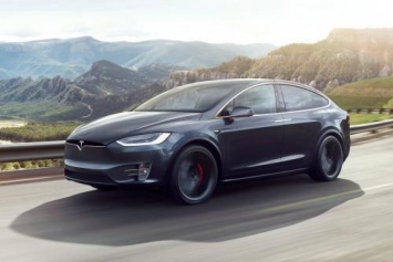 Электрокары Tesla обзаведутся режимом "вечеринки"