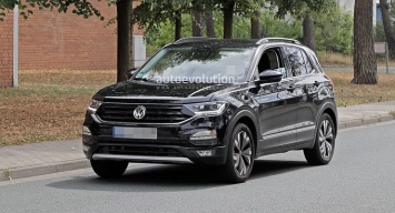 Кроссовер Volkswagen T-Cross подготовился к продаже