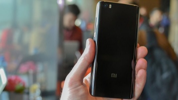 Xiaomi анонсировала выпуск первого кнопочного телефона за 29 долларов