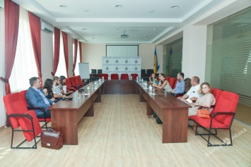 В Одесском правовом клубе обсудили проблемы реорганизации судов
