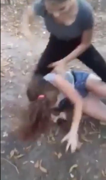 Жестокое избиение школьницы в Одессе: нападавшие выйдут сухими из воды