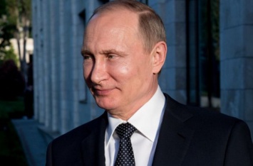 Какой из них настоящий? В Крыму «засветились» два разных Путина. ФОТО