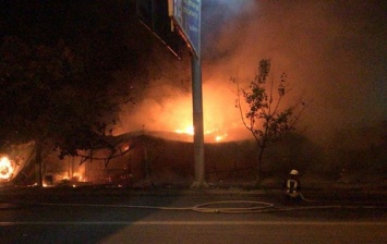 В Одессе сгорели семь магазинов