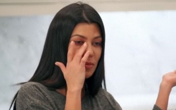 Унизила и растоптала: Ким Кардашьян довела до слез свою сестру Кортни (ВИДЕО)