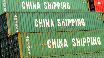 США анонсировали новые пошлины на товары из Китая