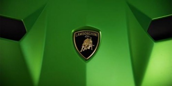 Lamborghini показала тизер самой экстремальной версии Lamborghini Aventador SVJ