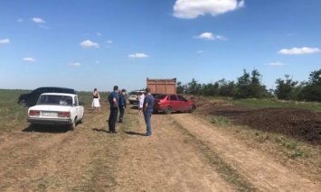 Полиция начала расследовать незаконное размещение птичьего помета под Херсоном