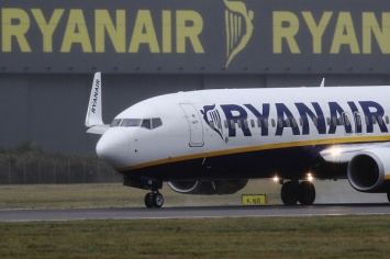 Ryanair отменяет 250 рейсов в Германии из-за забастовок