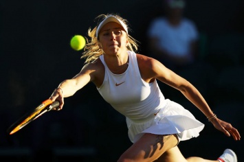 Свитолина с трудом обыграла Бузарнеску в стартовом матче Rogers Cup