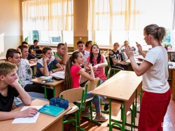 В 2017 году в Украине зафиксировано около 109 тыс. обращений к психологам из-за травли в школах - Минобразования