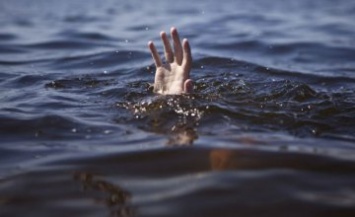 В Запорожской области во время прогулки на реке утонул человек