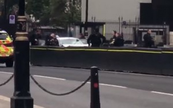 Наезд на пешеходов Лондоне будут расследовать как теракт