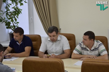 Первое заседание комиссии по ЖКХ под председательством Лепишева ознаменовалось словесными «разборками» депутатов
