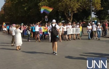 В центре Одессы прошел ЛГБТ-парад