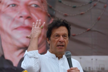 Имран Хан стал премьер-министром Пакистана